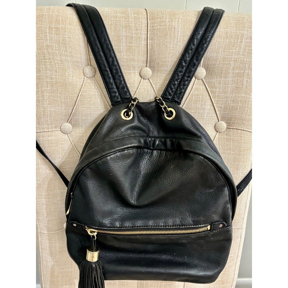 Margot Black Pebbled Leather Backpack - Gold Chain & Tassel Detail – Excellent